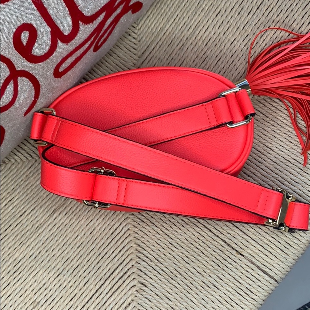 Victoria’s Secret Belt bag NEW - Picture 4 of 6